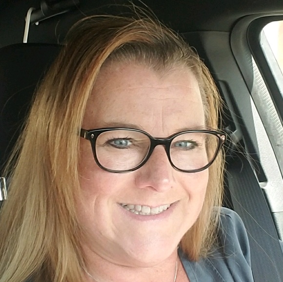 Meet your Posher, Tonni - Picture 1 of 1